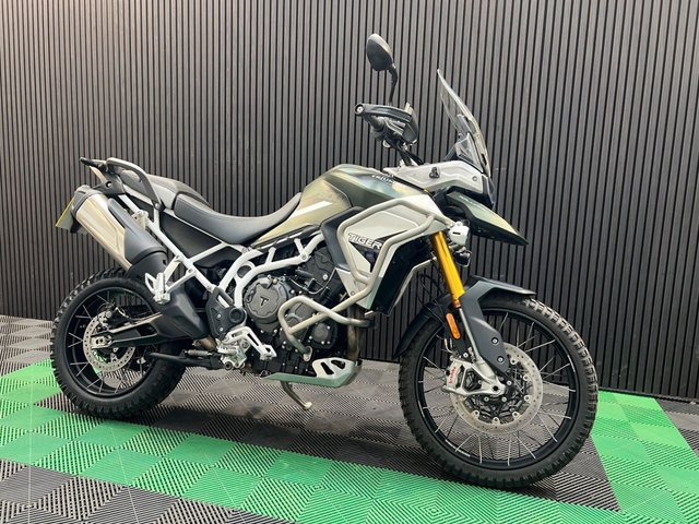 View our TRIUMPH TIGER 900