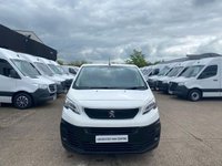USED 2022 72 PEUGEOT EXPERT 1.5 BLUE HDI PROFESSIONAL PREMIUM MWB 100BHP. LOW 94K MLS. AIRCON. FINANCE. 1 OWNER. PX 94K MLS. SENSORS. AIRCON. PREMIUM MWB. FINANCE. PX.