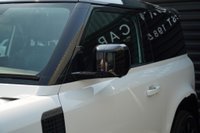 USED 2023 23 LAND ROVER DEFENDER 90 3.0 D250 MHEV X-Dynamic SE Auto 4WD Euro 6 (s/s) 3dr Roof spoiler!