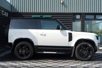 USED 2023 23 LAND ROVER DEFENDER 90 3.0 D250 MHEV X-Dynamic SE Auto 4WD Euro 6 (s/s) 3dr Roof spoiler!
