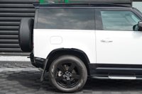 USED 2023 23 LAND ROVER DEFENDER 90 3.0 D250 MHEV X-Dynamic SE Auto 4WD Euro 6 (s/s) 3dr Roof spoiler!