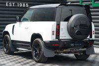 USED 2023 23 LAND ROVER DEFENDER 90 3.0 D250 MHEV X-Dynamic SE Auto 4WD Euro 6 (s/s) 3dr Roof spoiler!
