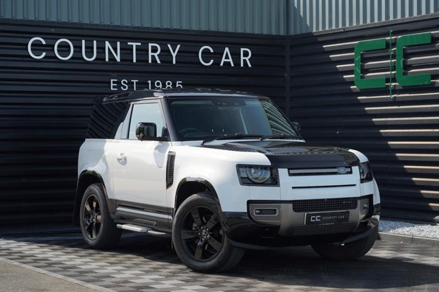 View our LAND ROVER DEFENDER 90