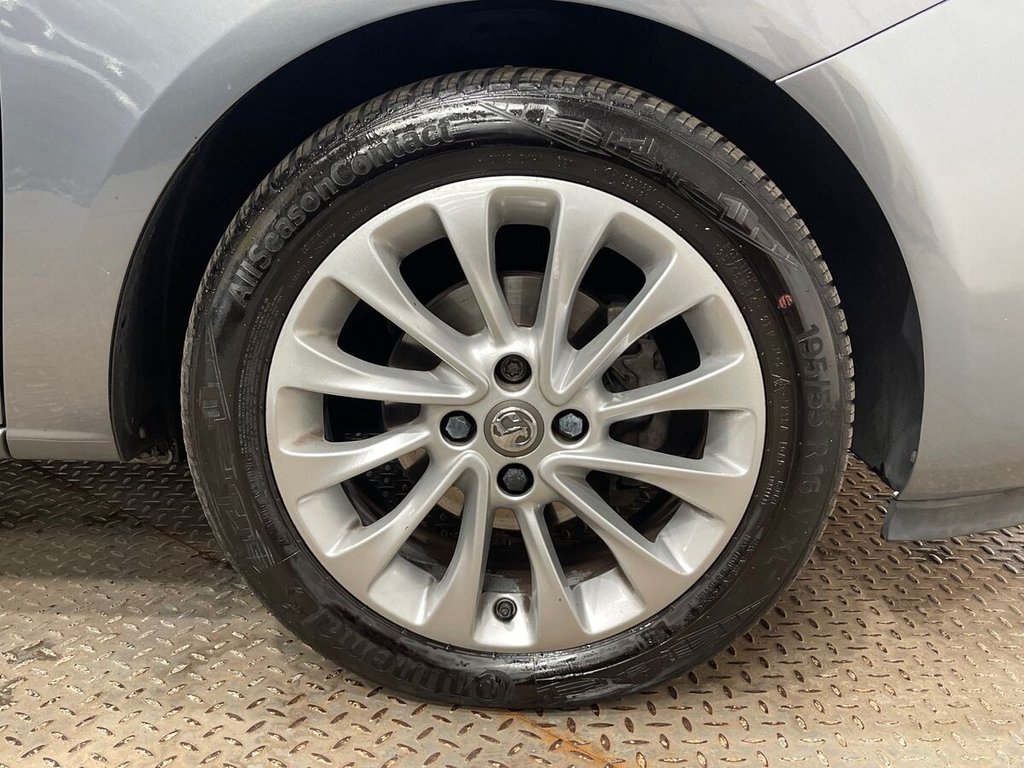USED 2019 69 VAUXHALL CORSA 1.4i SE Nav Hatchback 5dr Petrol Manual Euro 6 (s/s) (90 ps) PARK ASSIST