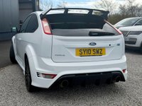 USED 2010 10 FORD FOCUS 2.5 RS Hatchback 3dr Petrol Manual (225 g/km, 301 bhp) 