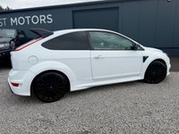 USED 2010 10 FORD FOCUS 2.5 RS Hatchback 3dr Petrol Manual (225 g/km, 301 bhp) 
