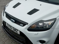 USED 2010 10 FORD FOCUS 2.5 RS Hatchback 3dr Petrol Manual (225 g/km, 301 bhp) 
