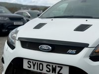 USED 2010 10 FORD FOCUS 2.5 RS Hatchback 3dr Petrol Manual (225 g/km, 301 bhp) 