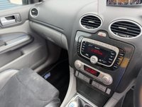 USED 2010 10 FORD FOCUS 2.5 RS Hatchback 3dr Petrol Manual (225 g/km, 301 bhp) 