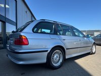 USED 1998 R BMW 5 SERIES 4.4 540i V8 Touring 5dr Petrol Automatic (304 g/km, 286 bhp) SUN-ROOF*1 OWNER*SERVICE HISTORY