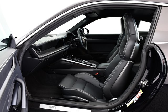 USED 2026 75 PORSCHE 911 3.0T 992 Carrera S Coupe 2dr Petrol PDK Euro 6 (s/s) (480 ps) &pound;13k Extras | Sunroof | BOSE +