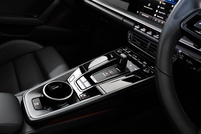 USED 2026 75 PORSCHE 911 3.0T 992 Carrera S Coupe 2dr Petrol PDK Euro 6 (s/s) (480 ps) &pound;13k Extras | Sunroof | BOSE +