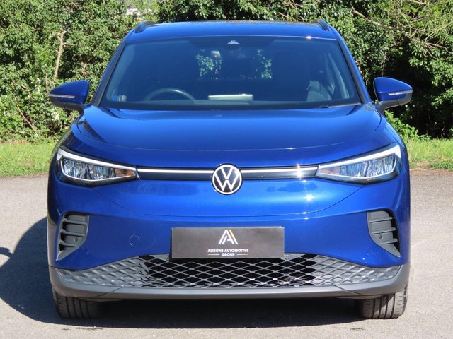 View our VOLKSWAGEN ID.4