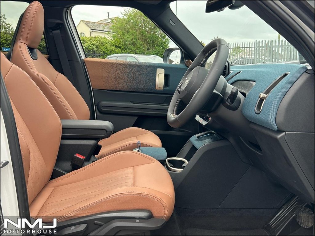 USED 2024 24 MINI COUNTRYMAN 1.5C MHEV Exclusive Auto Euro 6 (s/s) 5dr 9.9%APR PAN ROOF LEVEL 2 PACK