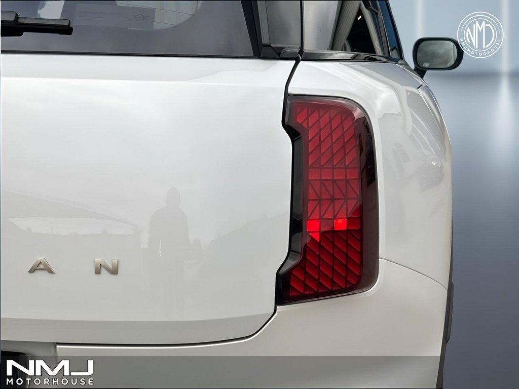 USED 2024 24 MINI COUNTRYMAN 1.5C MHEV Exclusive SUV 5dr Petrol Hybrid Auto Euro 6 (s/s) (170 ps) SUV 9.9%APR PAN ROOF LEVEL 2 PACK