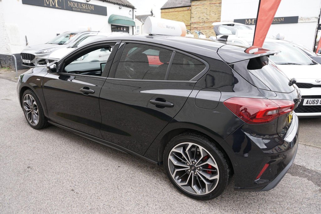 USED 2022 72 FORD FOCUS 1.0T EcoBoost ST-Line Vignale Euro 6 (s/s) 5dr JUST ARRIVED