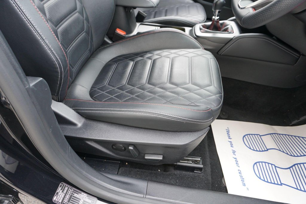 USED 2022 72 FORD FOCUS 1.0T EcoBoost ST-Line Vignale Euro 6 (s/s) 5dr JUST ARRIVED