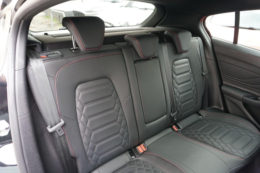 USED 2022 72 FORD FOCUS 1.0T EcoBoost ST-Line Vignale Euro 6 (s/s) 5dr JUST ARRIVED