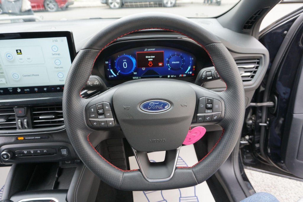 USED 2022 72 FORD FOCUS 1.0T EcoBoost ST-Line Vignale Euro 6 (s/s) 5dr JUST ARRIVED