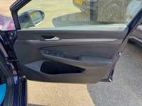 USED 2022 22 VOLKSWAGEN GOLF 1.5 TSI Style Hatchback 5dr Petrol Manual Euro 6 (s/s) (130 ps) Bluetooth Connectivity - Digital Cockpit Display - Adaptive Cruise Control - Front & Rear Parking Sensors - Dual-Zone Climate Control - Keyless Start - Ambient Interior Lighting