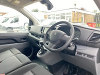 USED 2022 22 PEUGEOT EXPERT 1.5 BLUE HDI PROFESSIONAL PREMIUM MWB 100BHP. LOW 98K MLS. AIRCON. FINANCE. 1 OWNER. PX 1 OWNER EURO 6 ULEZ. AIRCON. SENSORS. FINANCE. PX.