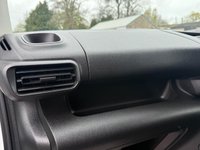USED 2022 22 TOYOTA PROACE CITY 1.5 BlueHDi Active Short Panel Van 5dr Diesel Manual 100 bhp * + VAT * 