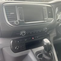 USED 2022 22 PEUGEOT EXPERT 1.5 BLUE HDI PROFESSIONAL PREMIUM MWB 100BHP. LOW 83K MLS. AIRCON. FINANCE. 1 OWNER. PX 1 OWNER. 83K MLS. AIRCON. SENSORS. FINANCE.