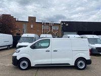 USED 2022 22 PEUGEOT EXPERT 1.5 BLUE HDI PROFESSIONAL PREMIUM MWB 100BHP. LOW 83K MLS. AIRCON. FINANCE. 1 OWNER. PX 1 OWNER. 83K MLS. AIRCON. SENSORS. FINANCE.