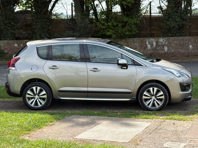 View our PEUGEOT 3008