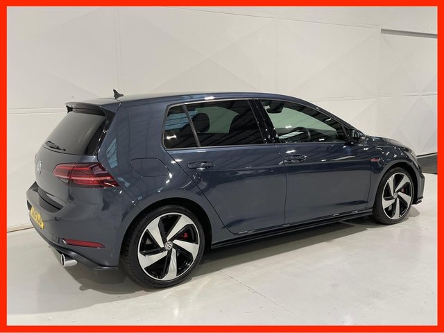 View our VOLKSWAGEN GOLF