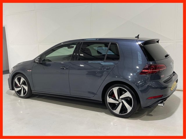 View our VOLKSWAGEN GOLF