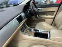 USED 2013 03 JAGUAR XF 3.0d V6 Premium Luxury Auto Euro 5 (s/s) 4dr 2 Owner/Full History/Sun Roof