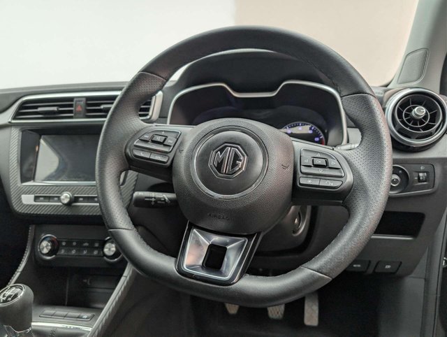 USED 2020 20 MG ZS 1.5 MG ZS Exclusive 5dr CLICK+COLLECT / HOME DELIVERY