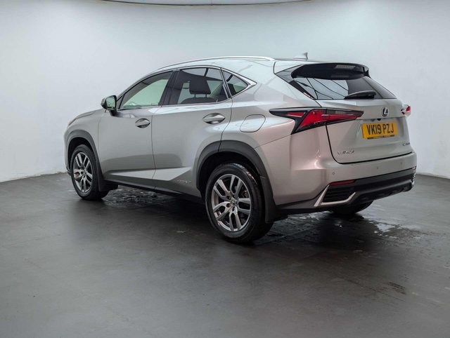 USED 2019 19 LEXUS NX 2.5 NX 300h Premium CVT 4WD 5dr CLICK+COLLECT / HOME DELIVERY