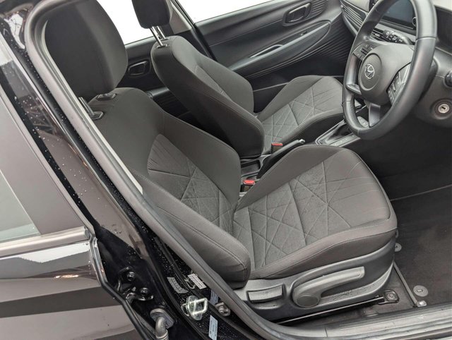 USED 2024 24 HYUNDAI BAYON 1.0 Bayon SE Connect TGDi MHEV Auto 5dr CLICK+COLLECT / HOME DELIVERY