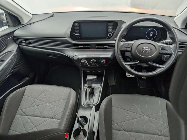 USED 2024 24 HYUNDAI BAYON 1.0 Bayon SE Connect TGDi MHEV Auto 5dr CLICK+COLLECT / HOME DELIVERY