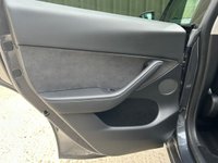 USED 2022 22 TESLA MODEL Y (Dual Motor) Long Range SUV 5dr Electric Auto 4WDE (384 bhp) 