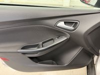 USED 2014 64 FORD FOCUS 1.6 TDCi Zetec Navigator Estate 5dr Diesel Manual Euro 5 (s/s) (115 ps) 2 keys and service history