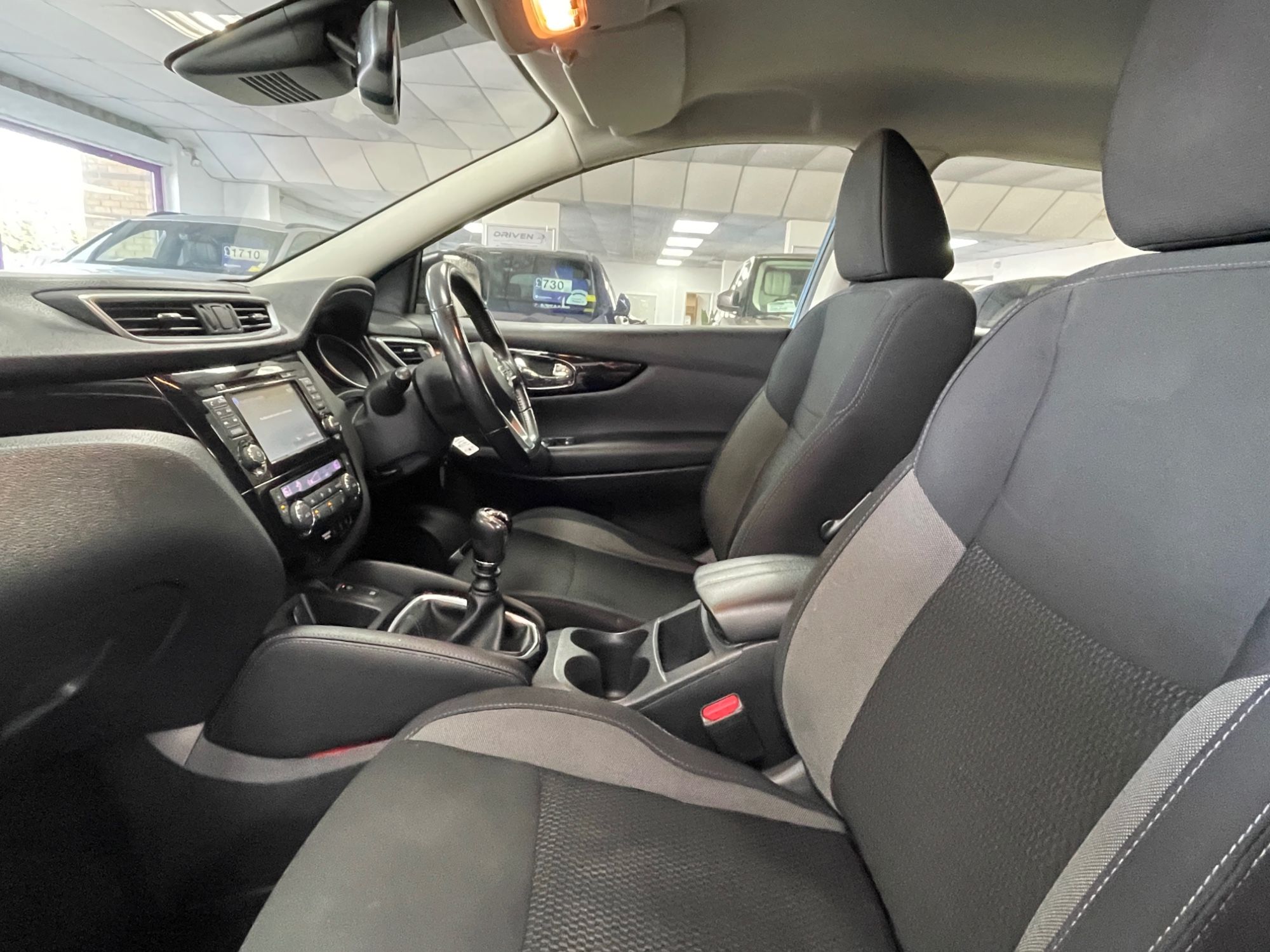 USED 2018 68 NISSAN QASHQAI 1.5 dCi Acenta Premium SUV 5dr Diesel Manual Euro 6 (s/s) (115 ps) 