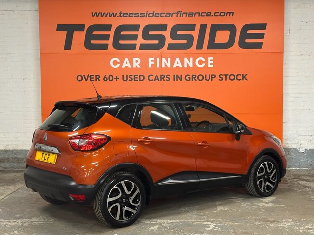 View our RENAULT CAPTUR