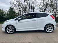 USED 2011 61 FORD FIESTA 1.6 Zetec S Hatchback 3dr Petrol Manual (134 g/km, 118 bhp) CAR FINANCE SPECIALIST , NON FINANCE DEALS ALSO WELCOMED