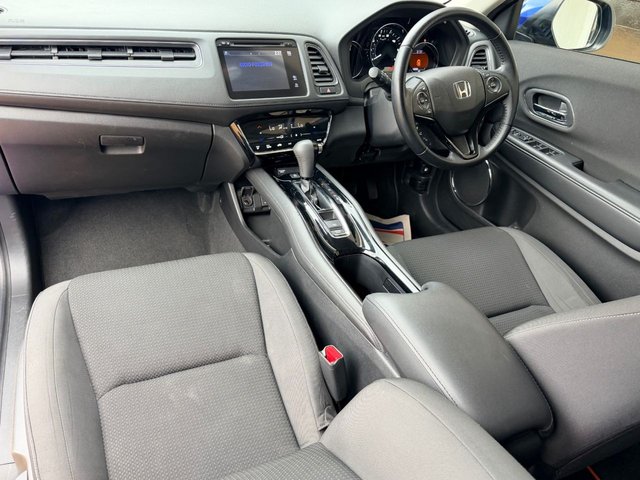 View our HONDA HR-V