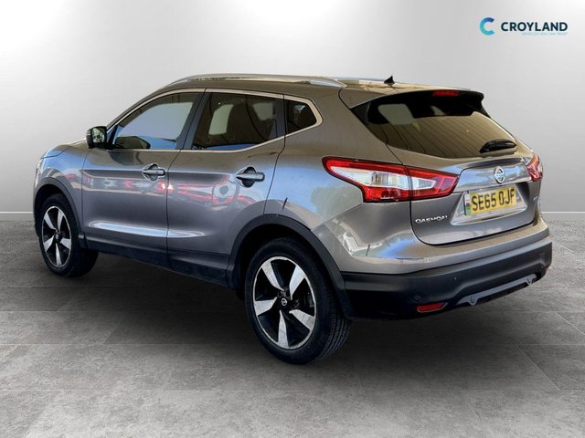 View our NISSAN QASHQAI