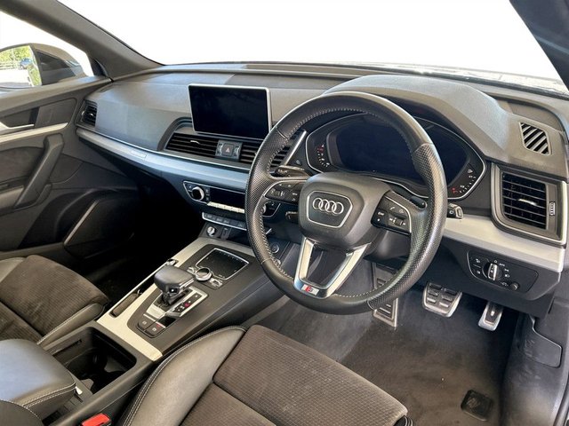 View our AUDI Q5