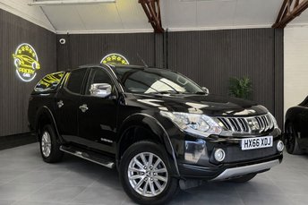 2016 MITSUBISHI L200