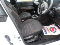 USED 2022 71 DACIA SANDERO STEPWAY 1.0 TCe Comfort Hatchback 5dr Bi Fuel Manual Euro 6 (s/s) (100 ps) FREE CREDIT CHECK / APPLY FOR FINANCE ON OUR SITE