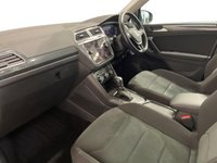 USED 2019 H VOLKSWAGEN TIGUAN 2.0 TDI SEL SUV 5dr Diesel DSG Euro 6 (s/s) (150 ps) Electric Sunroof