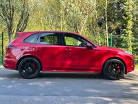 USED 2016 16 PORSCHE CAYENNE 3.6T V6 GTS SUV 5dr Petrol TiptronicS 4WD Euro 6 (s/s) (440 ps) ** PAN ROOF - FULL HISTORY **
