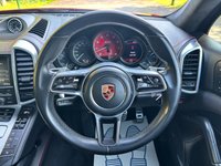 USED 2016 16 PORSCHE CAYENNE 3.6T V6 GTS SUV 5dr Petrol TiptronicS 4WD Euro 6 (s/s) (440 ps) ** PAN ROOF - FULL HISTORY **