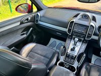 USED 2016 16 PORSCHE CAYENNE 3.6T V6 GTS SUV 5dr Petrol TiptronicS 4WD Euro 6 (s/s) (440 ps) ** PAN ROOF - FULL HISTORY **